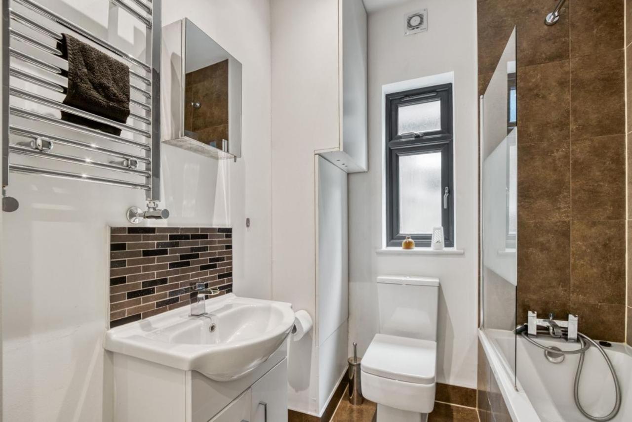 شقة Luxurious Hidden Gem In Wandsworth لندن المظهر الخارجي الصورة