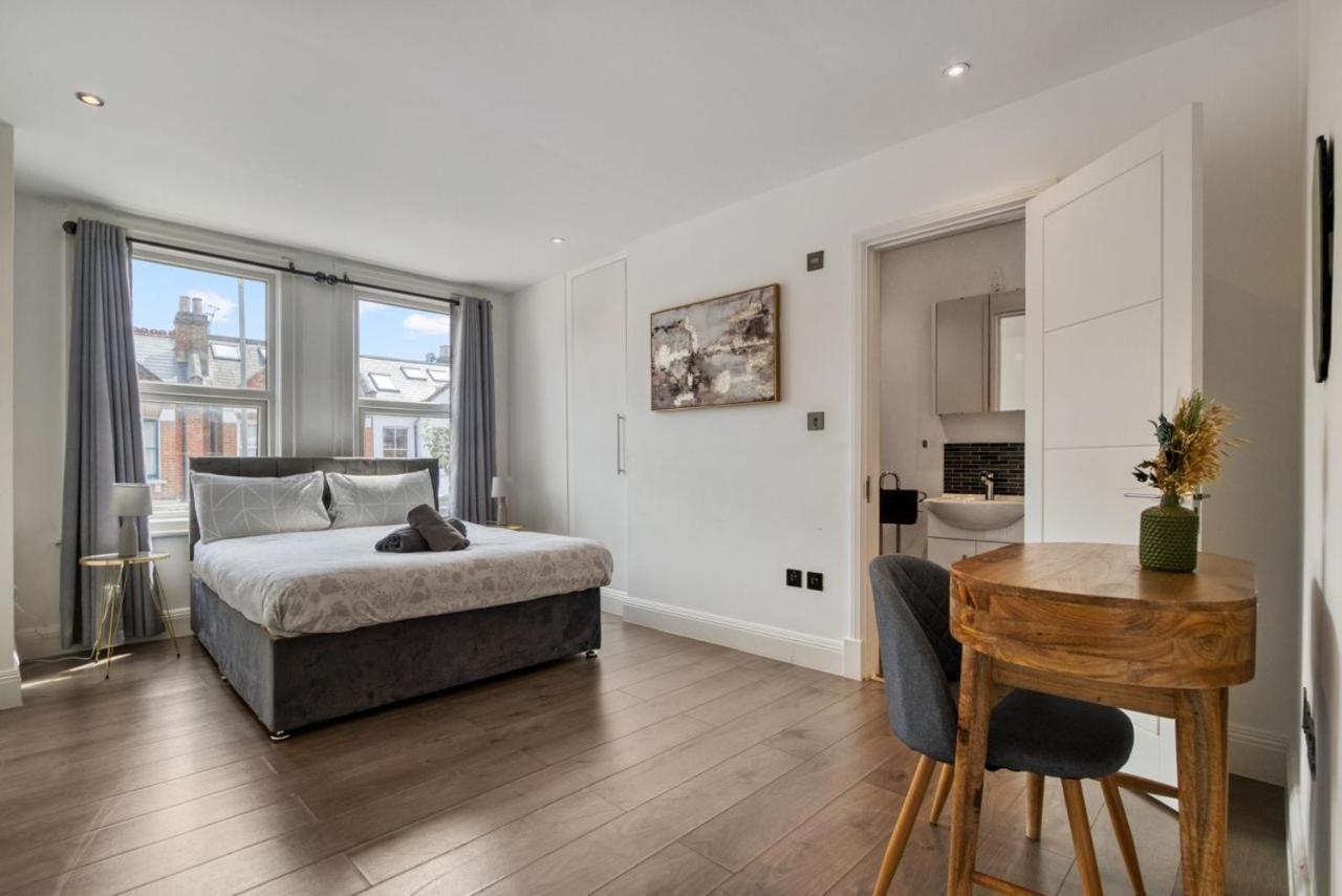 شقة Luxurious Hidden Gem In Wandsworth لندن المظهر الخارجي الصورة