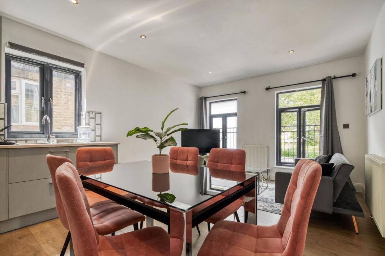 شقة Luxurious Hidden Gem In Wandsworth لندن المظهر الخارجي الصورة